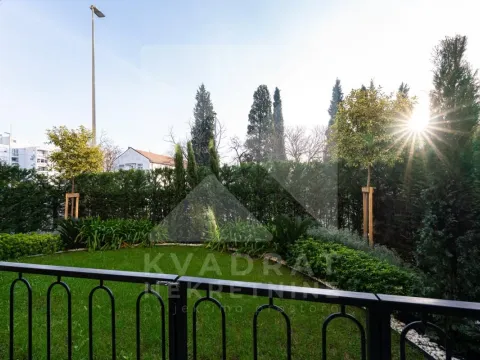 Prodaja, trosoban stan, 137m², Stara Varoš, Podgorica - image 14