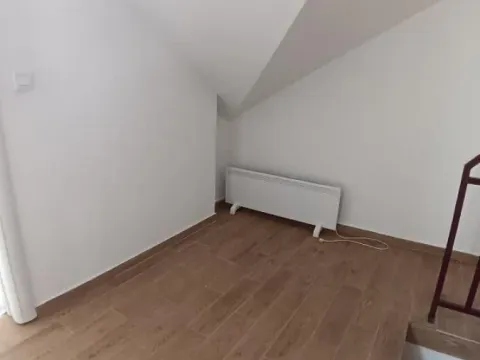 Rent, four bedroom apartment, 121m², Gundulićev Venac, Beograd - image 16
