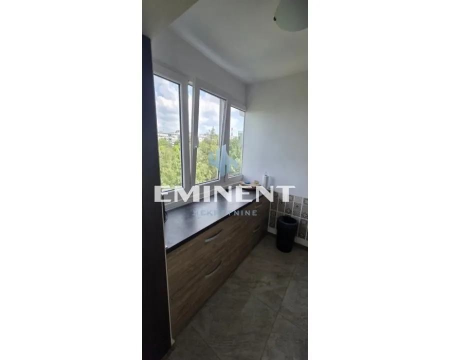 Izdavanje, stan, 57m², Zvezdara Sve Podlokacije, Beograd