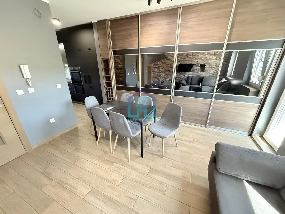 Prodaja, četvorosoban stan, 73m², Alibegovac, Petrovaradin