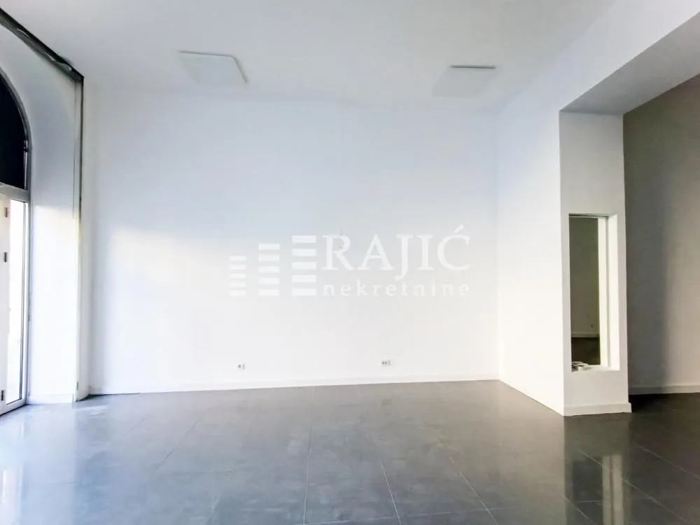 Rent, office space, 64m², Stari Grad, Beograd