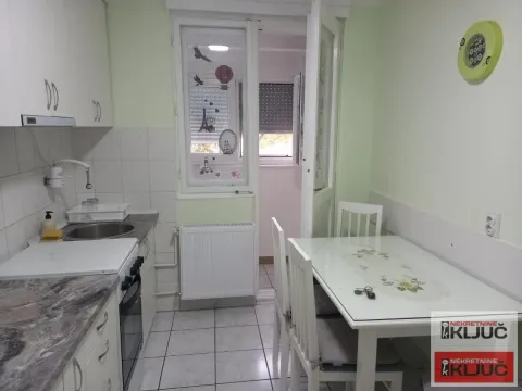Izdavanje, dvosoban stan, 53m², Banatić, Novi Sad Sve Podlokacije - image 3