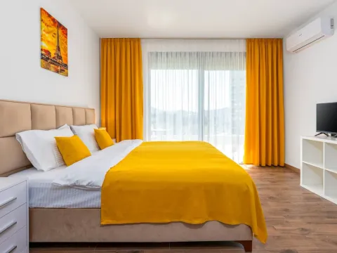 Sale, studio apartment, 31m², Centar, Bar - image 11