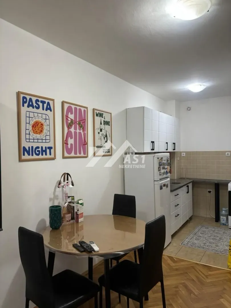 Izdavanje, jednosoban stan, 36m², Nova Detelinara, Novi Sad Sve Podlokacije