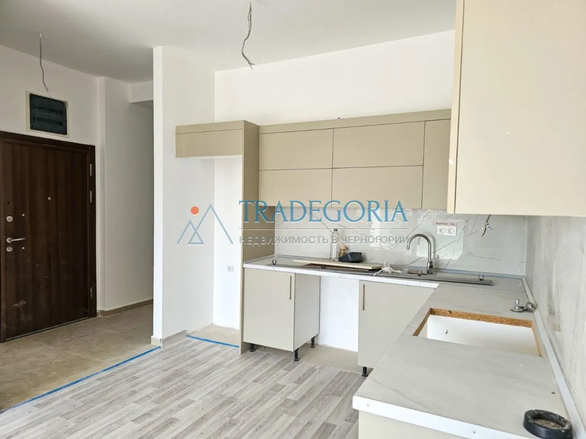 Prodaja, dvosoban stan, 72m², Bar, Crna Gora