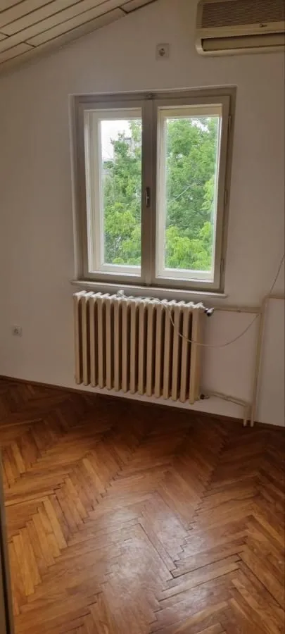 Prodaja, trosoban stan, 79m², Stari grad, Novi Sad