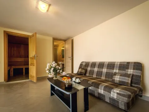 Sale, house, 150m², Krašići, Tivat - image 19