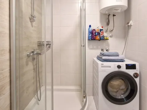 Rent, one bedroom apartment, 47m², City Kej, Podgorica - image 8