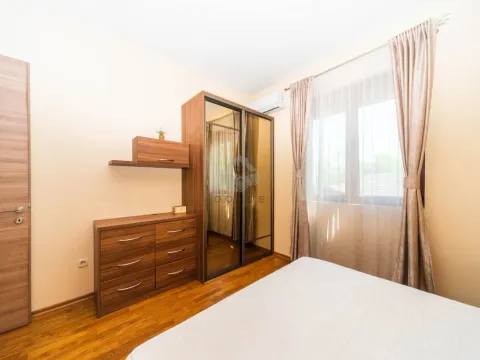 Rent, three bedroom apartment, 86m², Stara Varoš, Podgorica - image 29