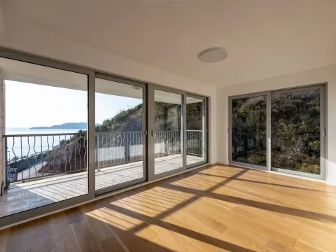 Prodaja, trosoban stan, 160m², Pržno, Budva - image 9