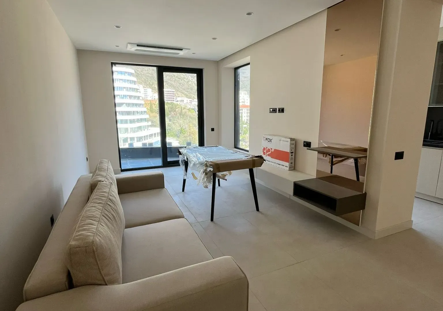 Sale, one bedroom apartment, 49m², Bečići, Budva