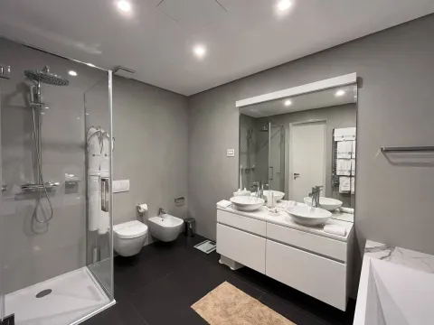 Sale, three bedroom apartment, 200m², Dukley Gardens, Budva - image 16