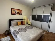 Izdavanje, trosoban stan, 59m², Bulevar patrijarha Pavla, Novi Sad Sve Podlokacije - image 4