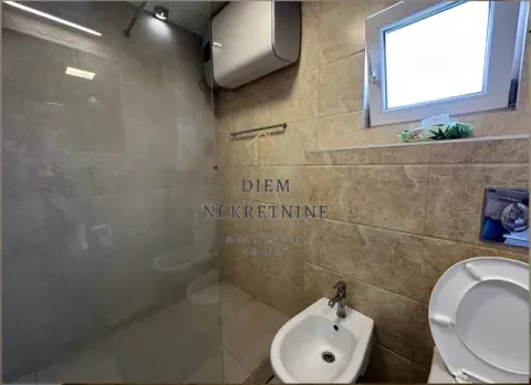 Rent, four bedroom apartment, 136m², Zabjelo, Podgorica - image 12