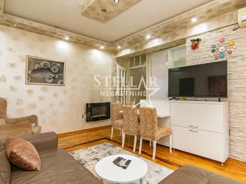 Rent, two bedroom apartment, 60m², Blok 6, Podgorica - image 11