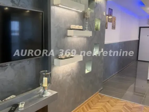 Sale, two bedroom apartment, 63m², Ruma, Srbija - image 2