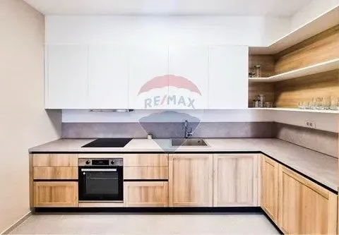 Izdavanje, dvosoban stan, 90m², Master Kvart, Podgorica - image 7