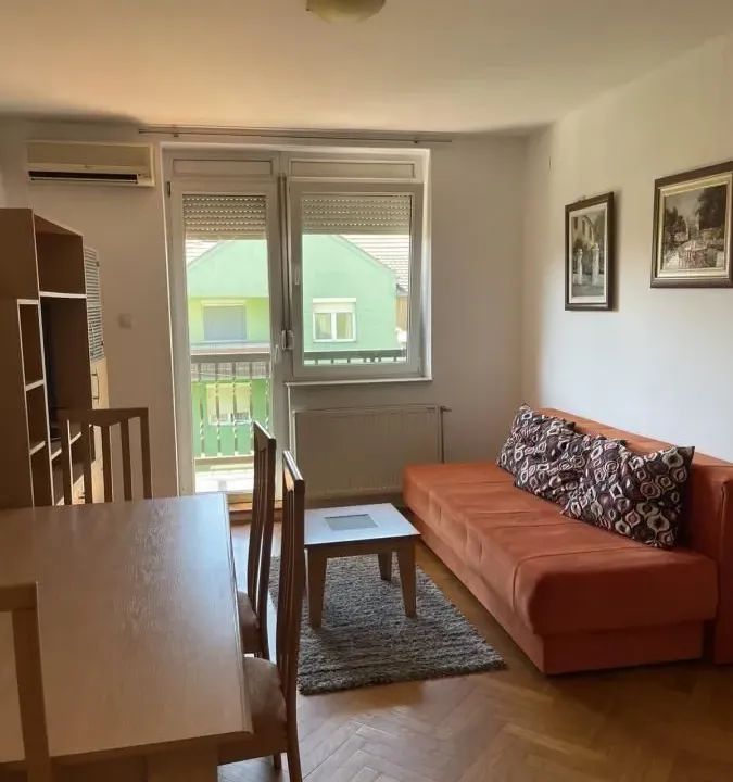 Rent, one bedroom apartment, 43m², Grbavica, Novi Sad Sve Podlokacije
