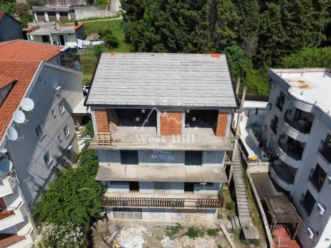Prodaja, trosoban stan, 110m², Tivat, Crna Gora - image 5