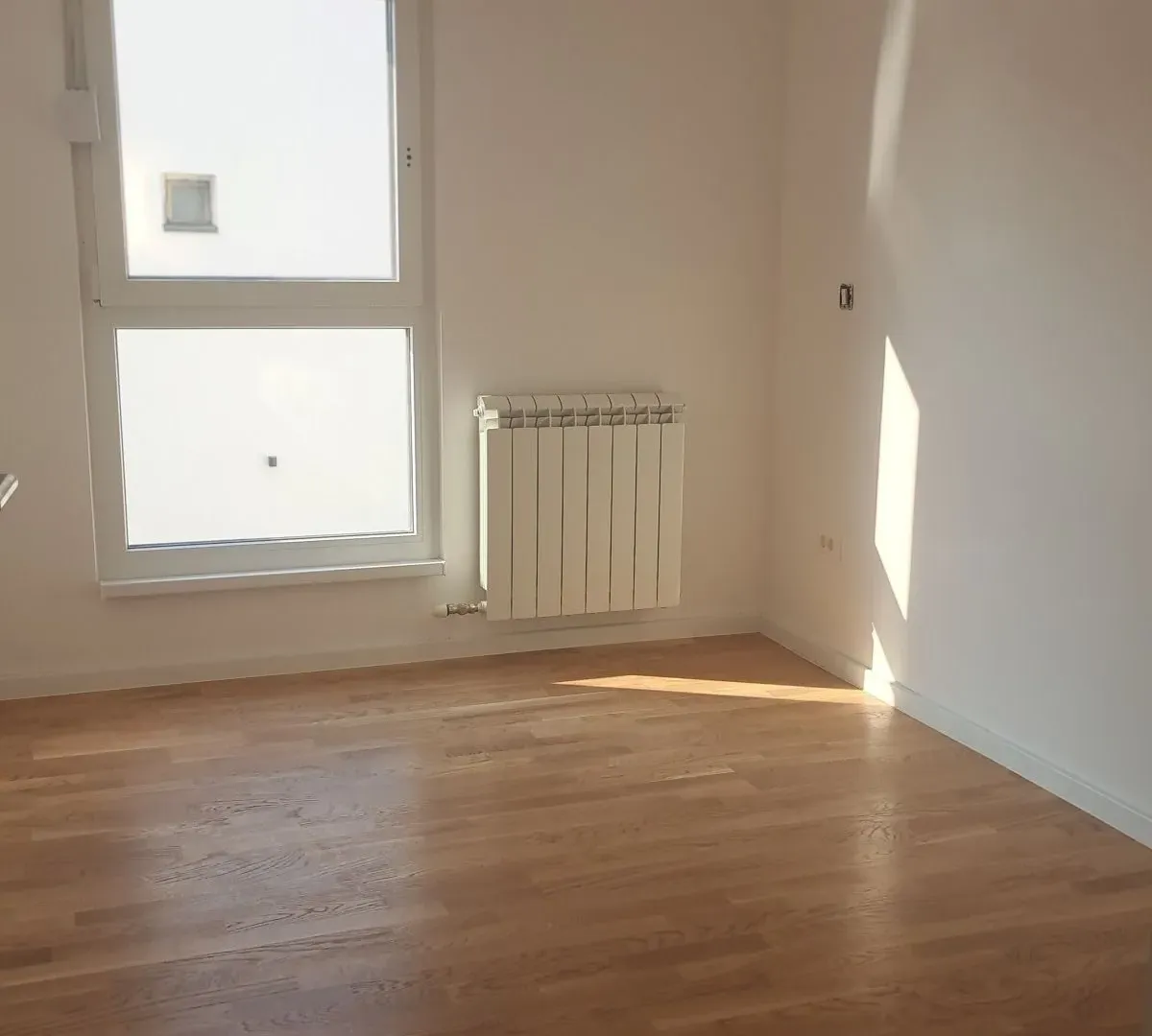 Sale, three bedroom apartment, 54m², Cvetkova Pijaca, Zvezdara Sve Podlokacije