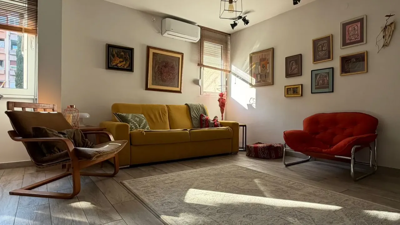 Rent, one bedroom apartment, 60m², Blok 5, Podgorica