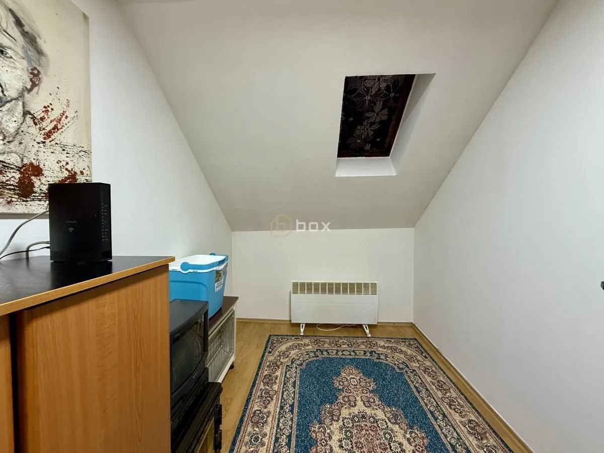 Sale, house, 200m², Pantelej, Niš