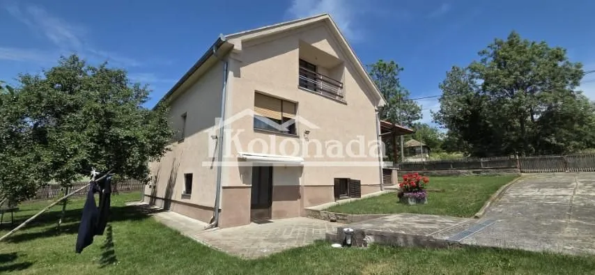Sale, house, 310m², Sopot, Beograd