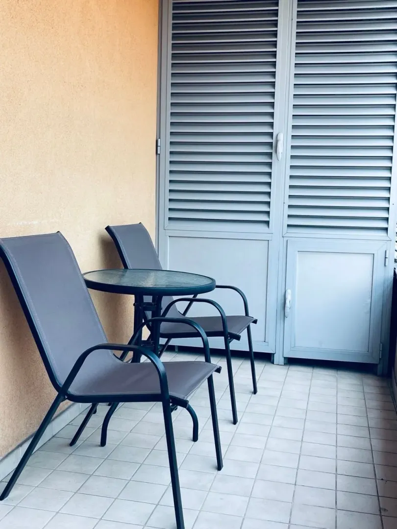 Izdavanje, garsonjera, 33m², City Kvart, Podgorica