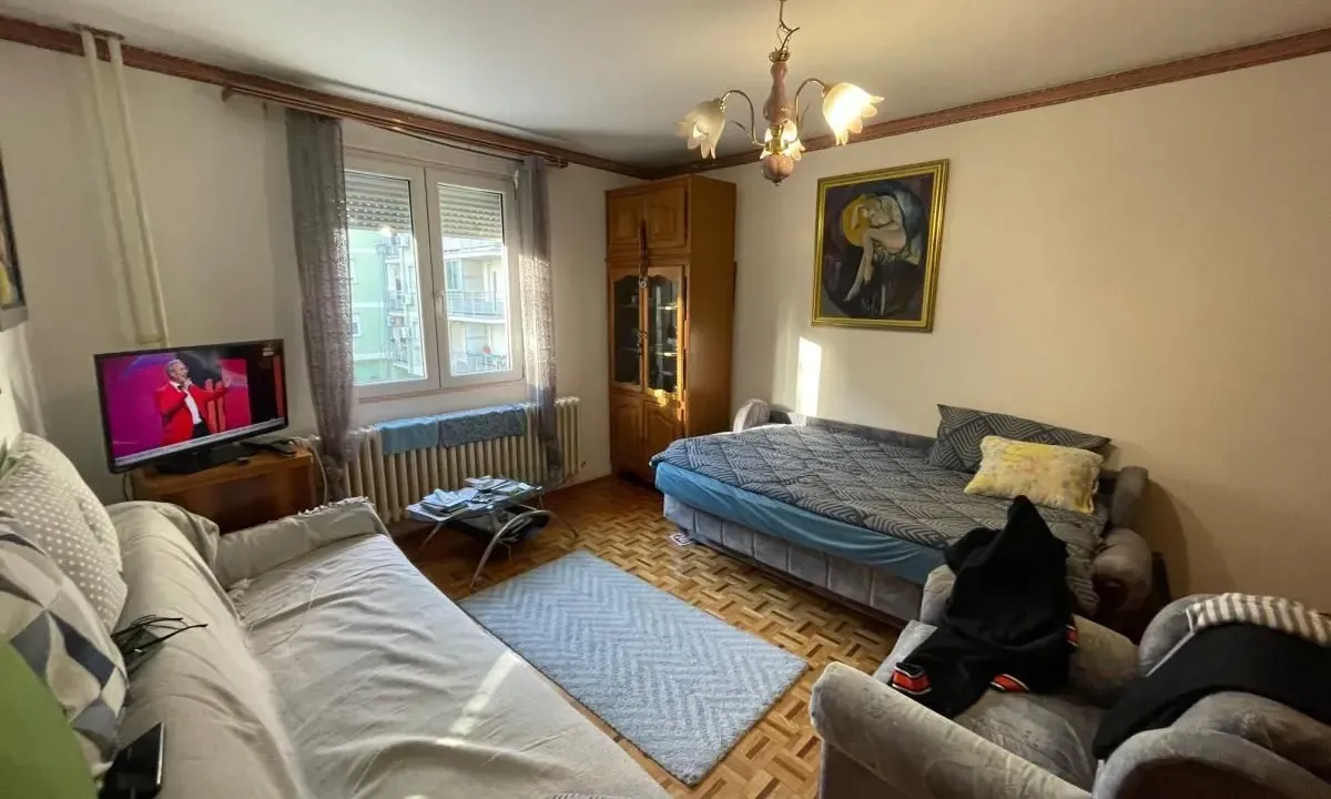 Prodaja, jednosoban stan, 37m², Sajmište, Novi Sad