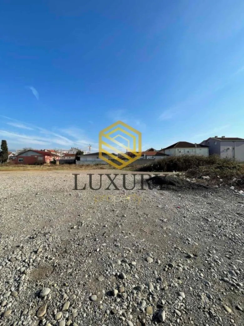 Prodaja, plac, 8000m², Sadine, Podgorica