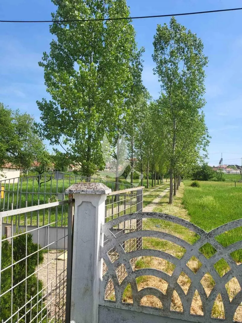 Prodaja, kuća, 91m², Centar Sve Podlokacije, Beograd