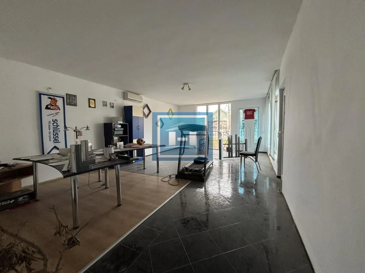 Sale, office space, 400m², Ribare, Jagodina