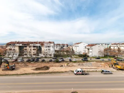 Izdavanje, jednosoban stan, 48m², Stari Aerodrom, Podgorica - image 6