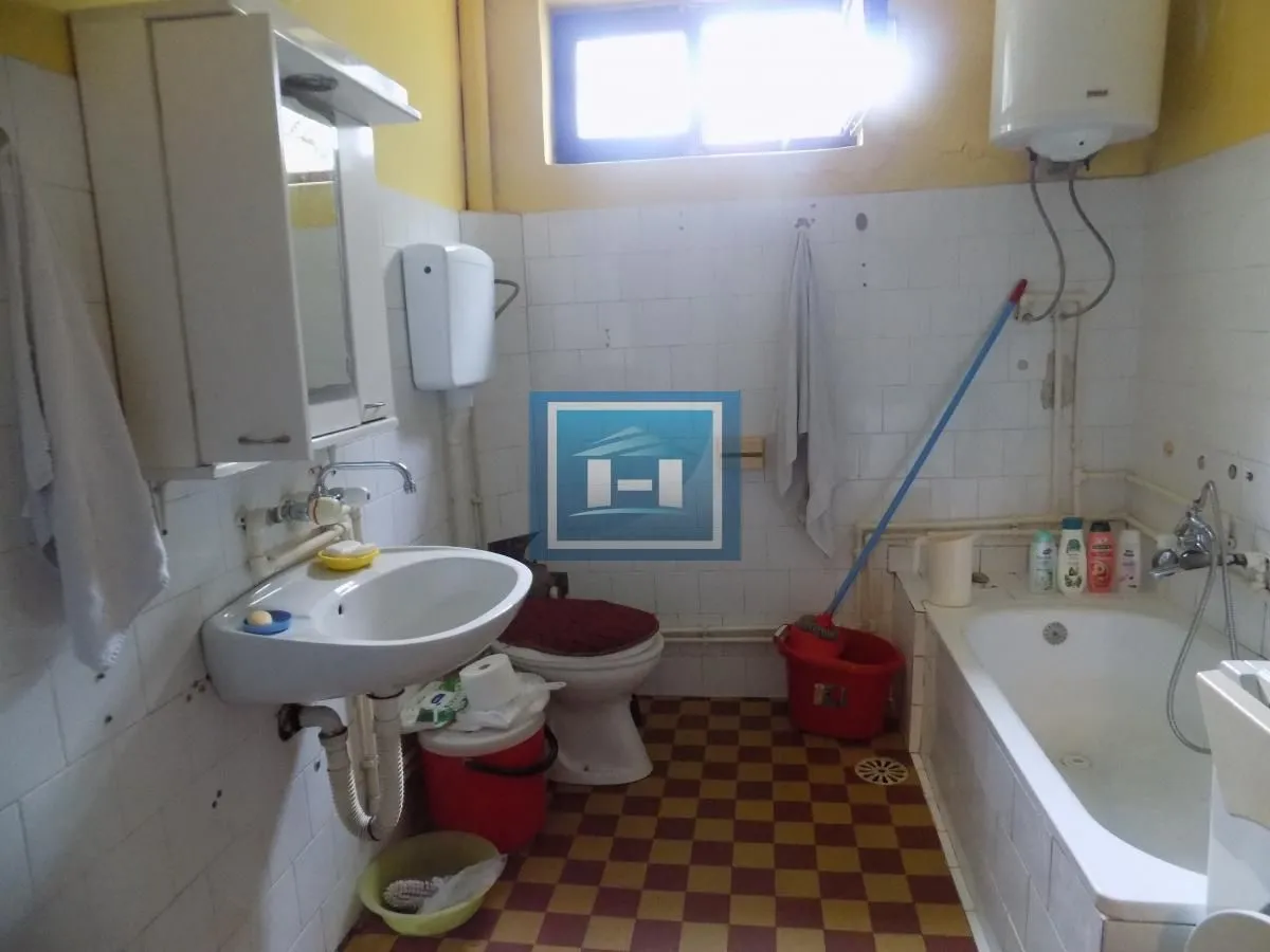 Sale, house, 98m², Paraćin, Srbija