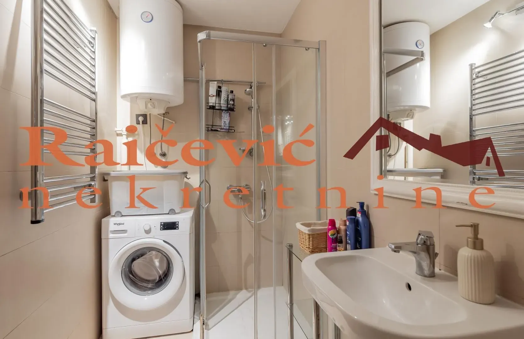 Sale, three bedroom apartment, 68m², Stari Grad, Beograd