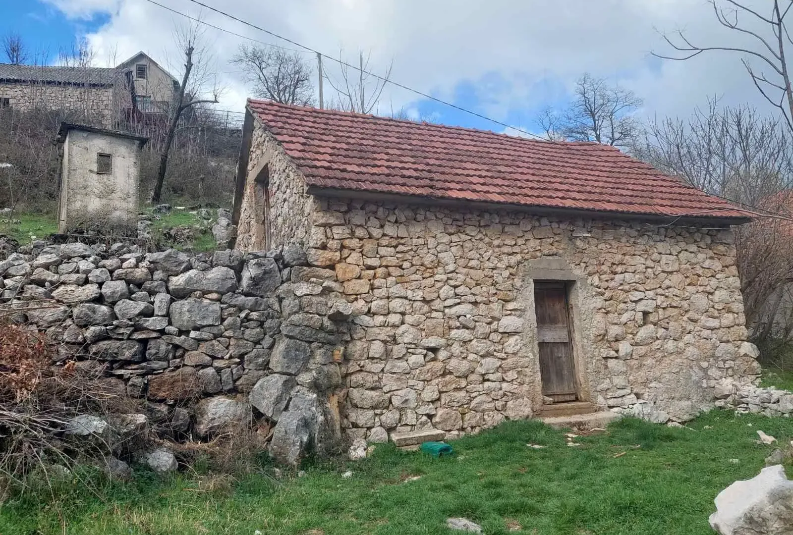 Prodaja, kuća, 100m², Nikšić, Crna Gora