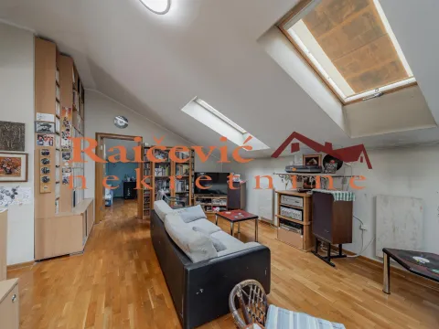 Sale, four bedroom apartment, 160m², Profesorska Kolonija, Palilula Sve Podlokacije - image 4