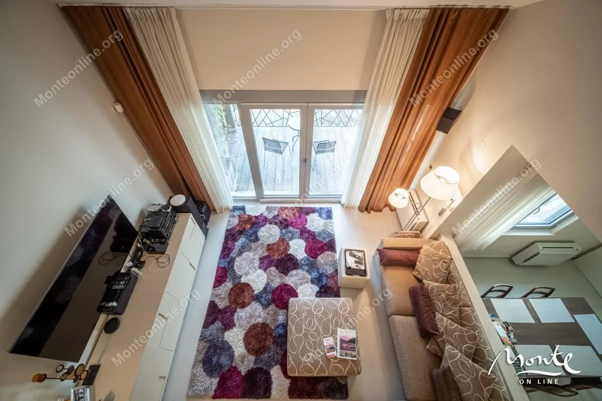 Sale, house, 484m², Stoliv, Kotor
