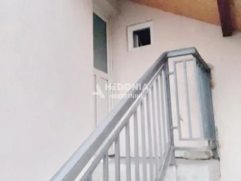 Izdavanje, dvosoban stan, 50m², Zemun Gornji Grad, Zemun Sve Podlokacije - image 5