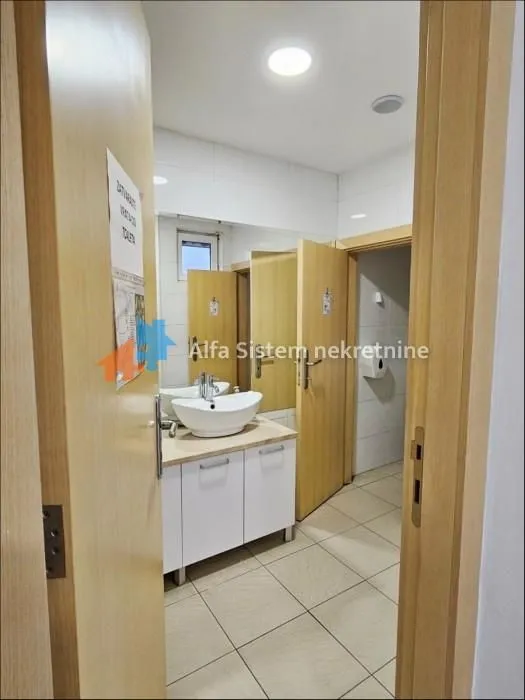 Rent, office space, 300m², Stari Grad, Beograd