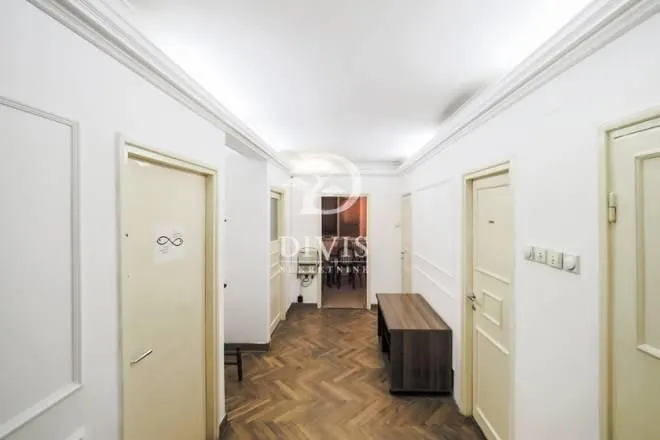 Prodaja, trosoban stan, 98m², Donji Dorćol, Dorćol Sve Podlokacije