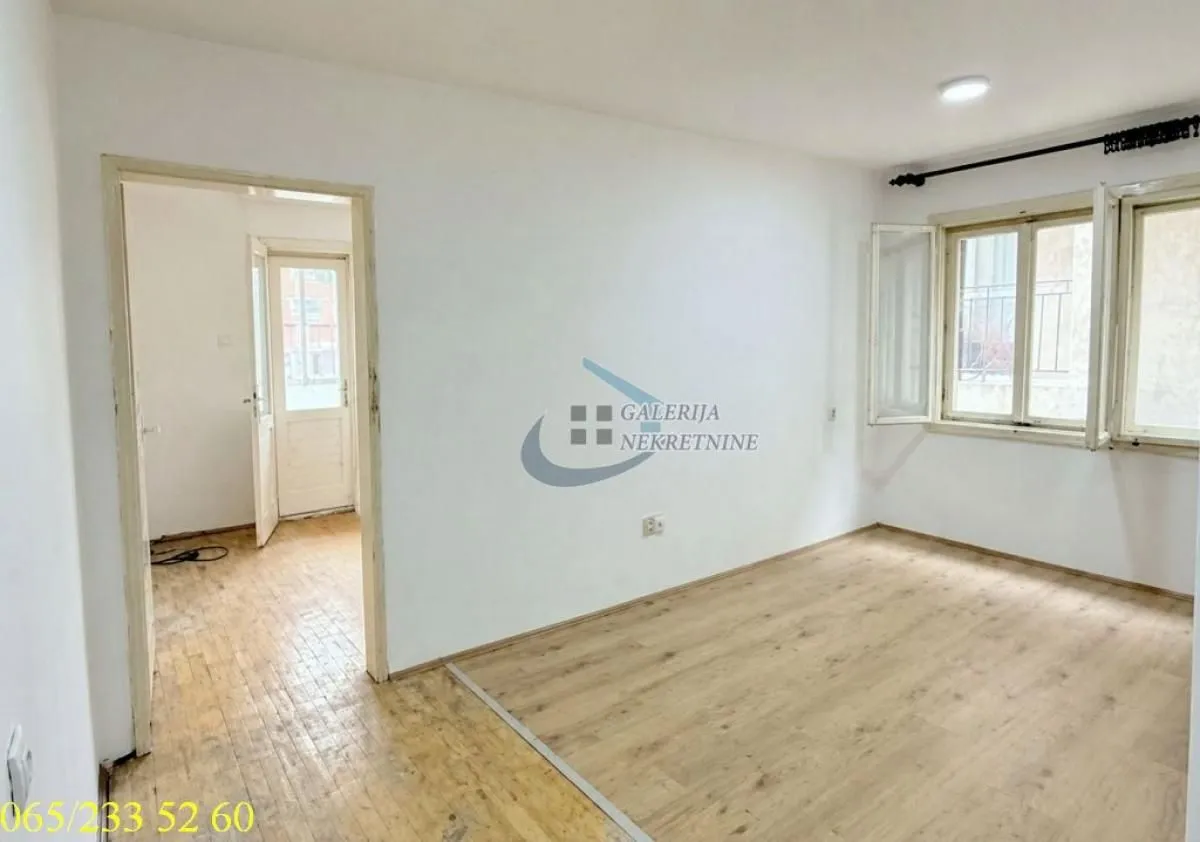 Sale, one bedroom apartment, 38m², Kanarevo Brdo, Beograd