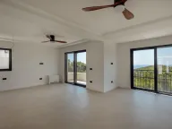 Prodaja, kuća, 318m², Reževići, Budva - image 10