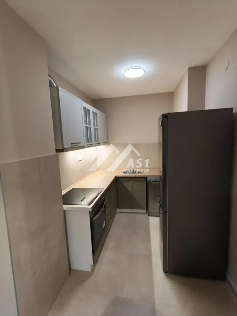 Izdavanje, dvosoban stan, 54m², Liman 1, Novi Sad Sve Podlokacije