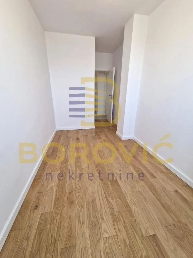 Prodaja, četvorosoban stan, 95m², Novi Beograd Blok 37, Novi Beograd Sve Podlokacije
