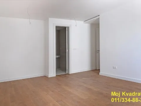 Prodaja, četvorosoban stan, 158m², Vračar Hram, Vračar Sve Podlokacije - image 10