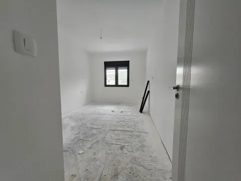 Sale, one bedroom apartment, 52m², Ilino, Bar - image 2