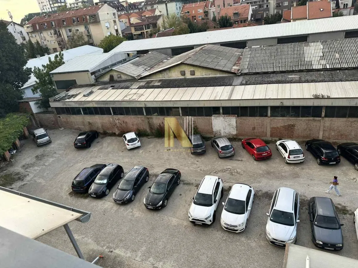 Prodaja, dvosoban stan, 43m², Sajmište, Novi Sad