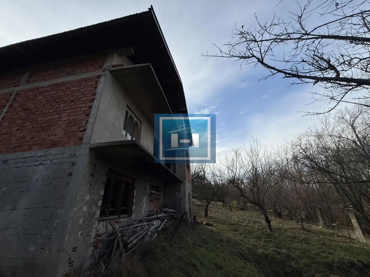Prodaja, kuća, 230m², Đurđevo brdo, Jagodina