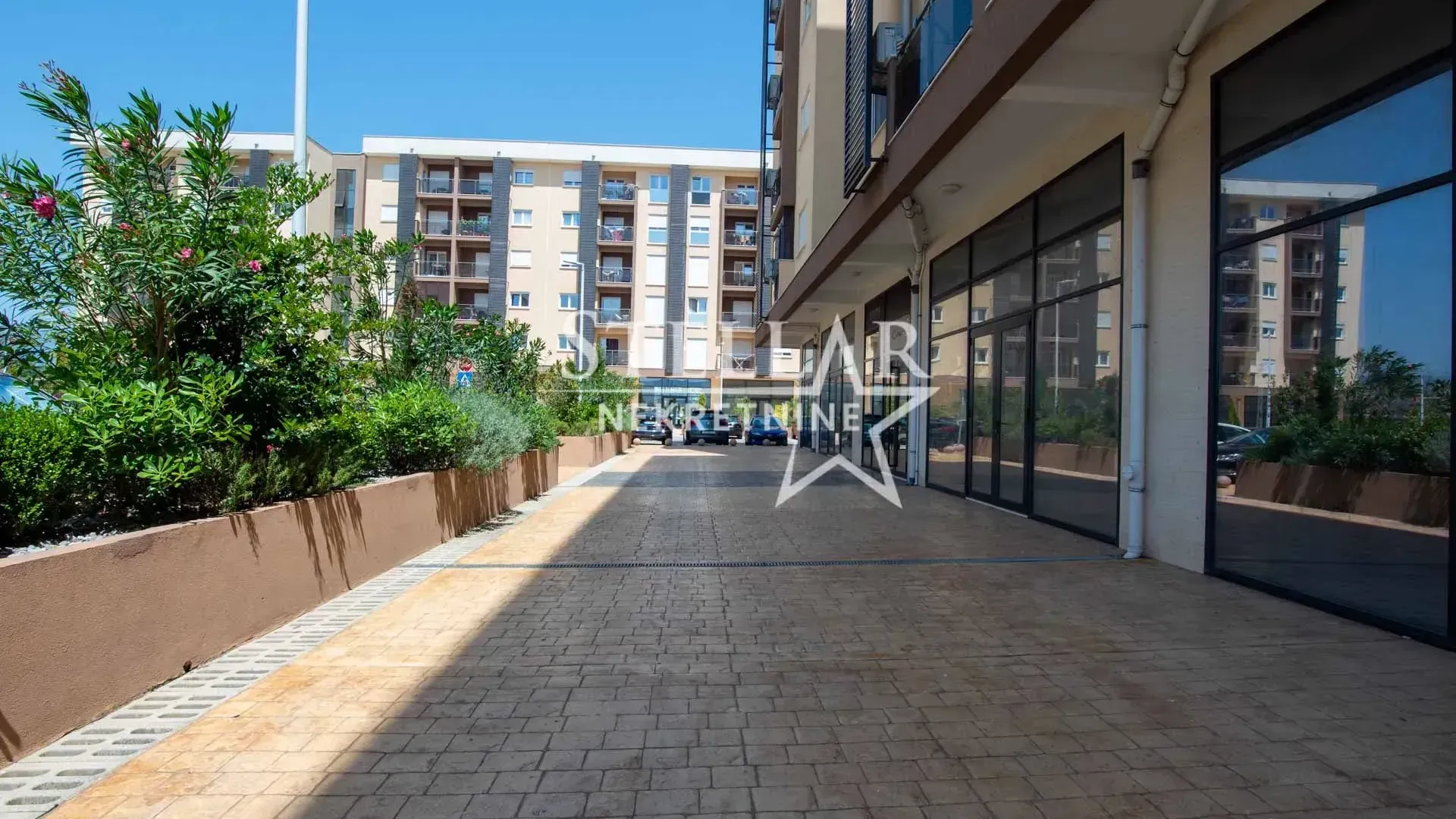 Prodaja, poslovni prostor, 42m², New City, Podgorica